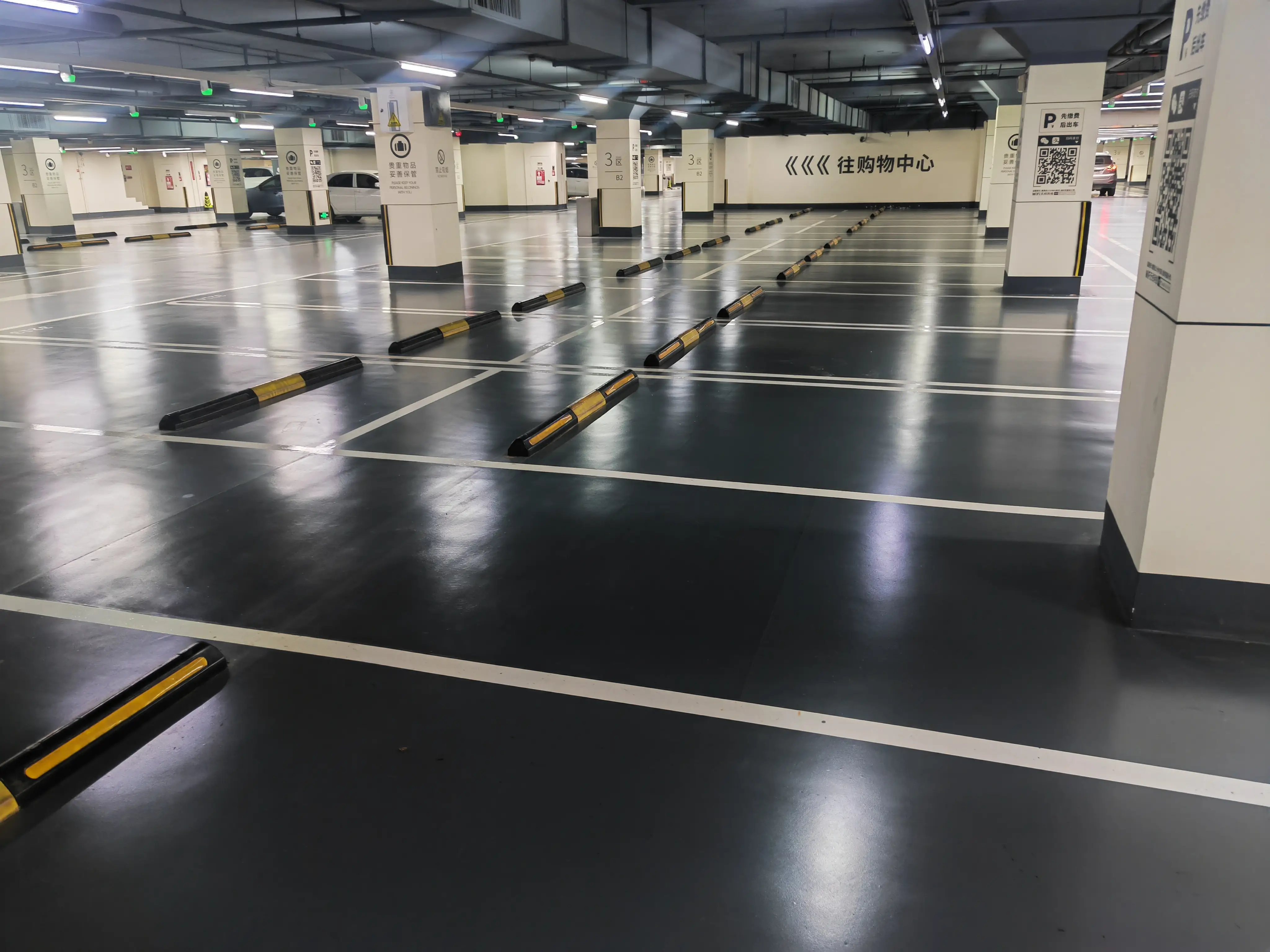 2026年深圳地坪漆定制廠家推薦：專業(yè)環(huán)氧地坪漆、工業(yè)耐磨地坪漆、車庫防滑地坪漆源頭工廠實(shí)力解析與采購指南